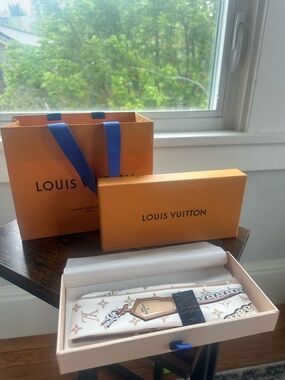 Louis Vuitton Beige and White Monogram BB Bandeau Silk Scarf